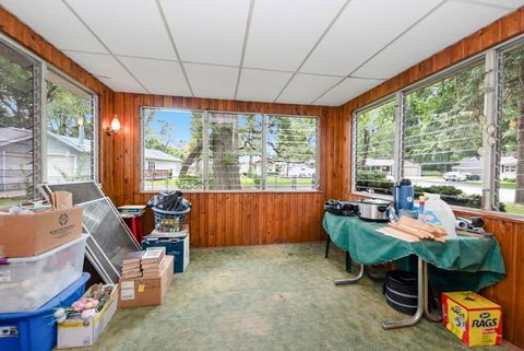 Tiny photo for 7213 W 109th Street, Worth, IL 60482 (MLS # 12441575)