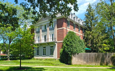 Tiny photo for 531 N Mayflower Road #531, Lake Forest, IL 60045 (MLS # 12394524)