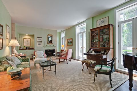 Tiny photo for 531 N Mayflower Road #531, Lake Forest, IL 60045 (MLS # 12394524)