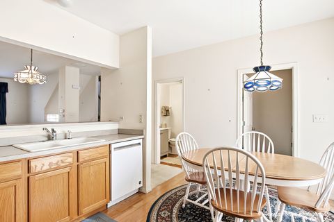 Tiny photo for 548 New Haven Drive #548, Cary, IL 60013 (MLS # 12517040)