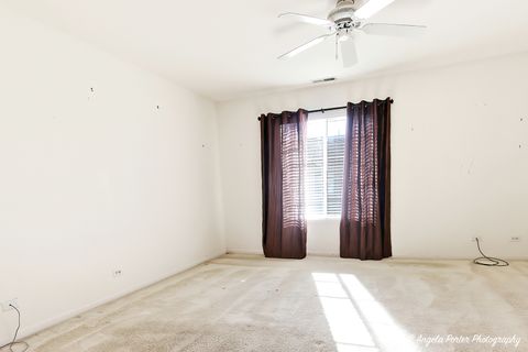 Tiny photo for 548 New Haven Drive #548, Cary, IL 60013 (MLS # 12517040)