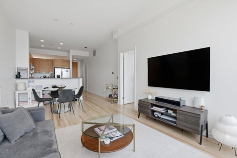 Tiny photo for 500 W Superior Street #1010, Chicago, IL 60654 (MLS # 12747359)