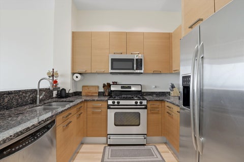Tiny photo for 500 W Superior Street #1010, Chicago, IL 60654 (MLS # 12747359)