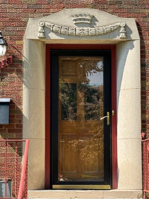 Tiny photo for 2738 W Fitch Avenue, Chicago, IL 60645 (MLS # 12656844)
