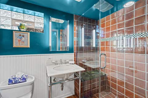 Tiny photo for 2738 W Fitch Avenue, Chicago, IL 60645 (MLS # 12656844)