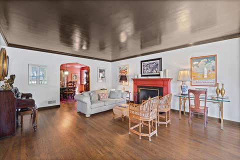 Tiny photo for 2738 W Fitch Avenue, Chicago, IL 60645 (MLS # 12656844)