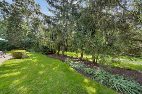 Tiny photo for 1000 Campbell Court, Lake Bluff, IL 60044 (MLS # 12756361)