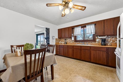 Tiny photo for 9506 Henninger Drive, Belvidere, IL 61008 (MLS # 12576034)