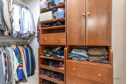 Tiny photo for 231 Cater Lane, Libertyville, IL 60048 (MLS # 12614979)