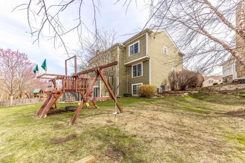 Tiny photo for 231 Cater Lane, Libertyville, IL 60048 (MLS # 12614979)