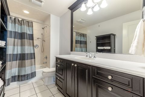 Tiny photo for 231 Cater Lane, Libertyville, IL 60048 (MLS # 12614979)