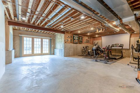 Tiny photo for 231 Cater Lane, Libertyville, IL 60048 (MLS # 12614979)