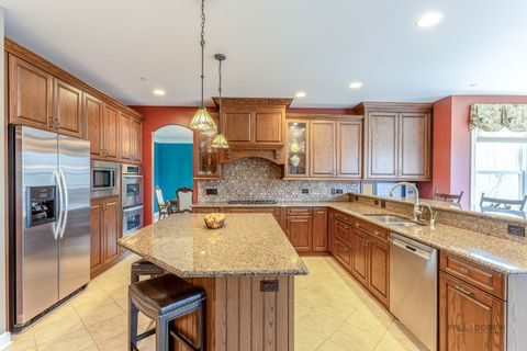 Tiny photo for 231 Cater Lane, Libertyville, IL 60048 (MLS # 12614979)