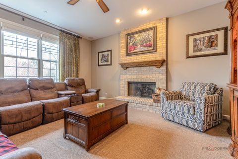 Tiny photo for 231 Cater Lane, Libertyville, IL 60048 (MLS # 12614979)