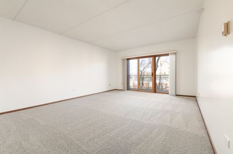 Tiny photo for 1325 PERRY Street #401, Des Plaines, IL 60016 (MLS # 12524950)