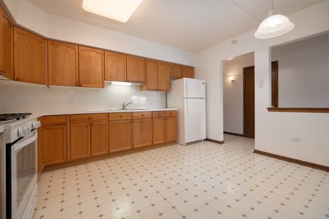 Tiny photo for 1325 PERRY Street #401, Des Plaines, IL 60016 (MLS # 12524950)