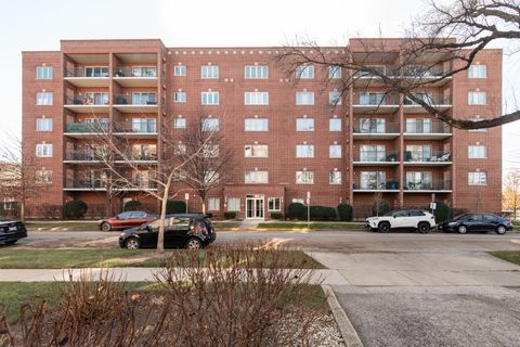 Photo of 1325 PERRY Street #401, Des Plaines, IL 60016 (MLS # 12524950)