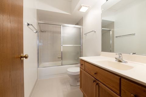 Tiny photo for 1325 PERRY Street #401, Des Plaines, IL 60016 (MLS # 12524950)
