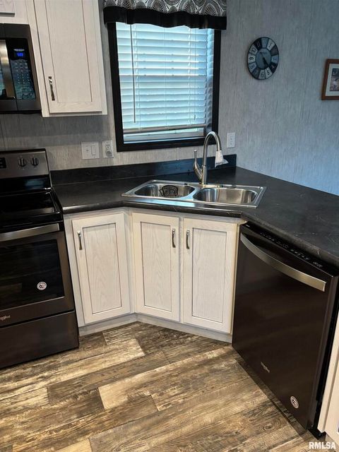 Tiny photo for 860 N Lick Creek Road, Buncombe, IL 62912 (MLS # QC4269569)