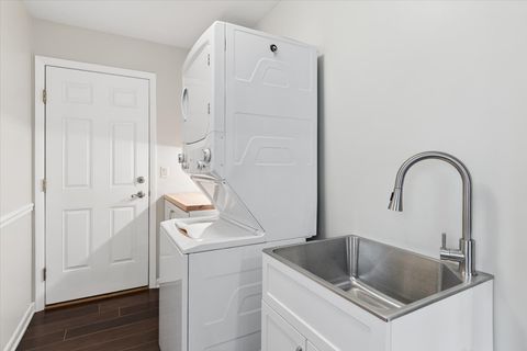 Tiny photo for 6644 Stowe Court, Lisle, IL 60532 (MLS # 12567869)