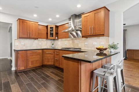 Tiny photo for 6644 Stowe Court, Lisle, IL 60532 (MLS # 12567869)