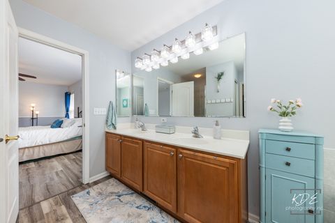 Tiny photo for 1587 Arlington Street, Bolingbrook, IL 60490 (MLS # 12620082)