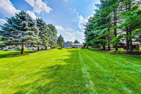 Tiny photo for 568 PAMELA Court, Gilberts, IL 60136 (MLS # 12624548)