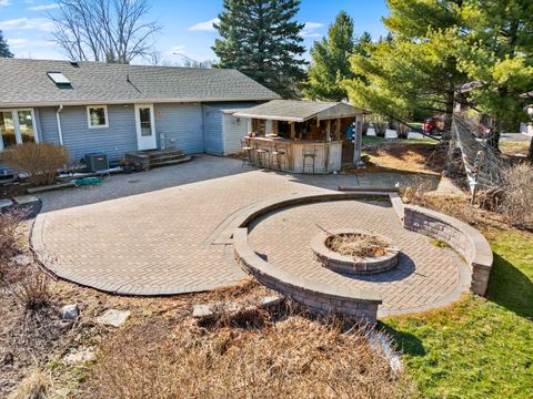 Tiny photo for 568 PAMELA Court, Gilberts, IL 60136 (MLS # 12624548)