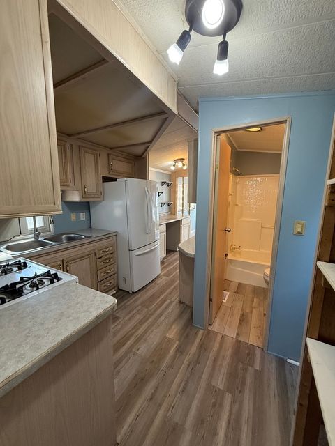 Tiny photo for 68 Fossil Cove Lane, Wilmington, IL 60481 (MLS # 12516953)