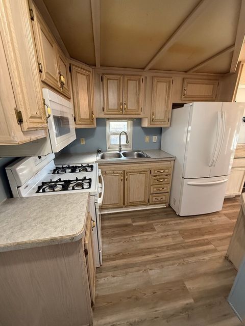 Tiny photo for 68 Fossil Cove Lane, Wilmington, IL 60481 (MLS # 12516953)