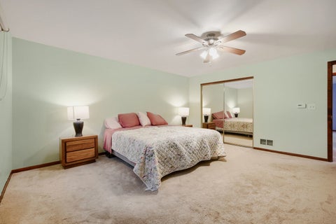 Tiny photo for 829 N Howard Avenue, Elmhurst, IL 60126 (MLS # 12774254)