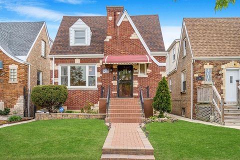 Photo of 2849 N Merrimac Avenue, Chicago, IL 60634 (MLS # 12627876)