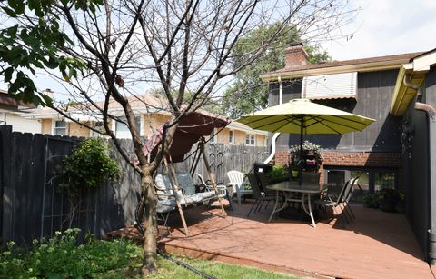 A home in Franklin Park