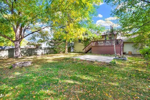 Tiny photo for 109 S Evergreen Lane, Bloomington, IL 61704 (MLS # 12493474)