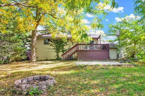 Tiny photo for 109 S Evergreen Lane, Bloomington, IL 61704 (MLS # 12493474)