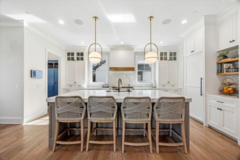 Tiny photo for 4041 Johnson Avenue, Western Springs, IL 60558 (MLS # 12588275)