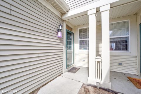 Tiny photo for 634 W Jonathan Drive #2, Round Lake, IL 60073 (MLS # 12572050)