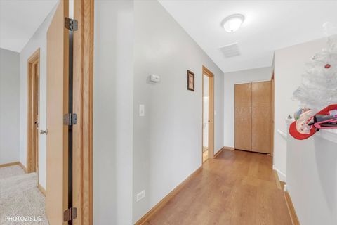 Tiny photo for 634 W Jonathan Drive #2, Round Lake, IL 60073 (MLS # 12572050)