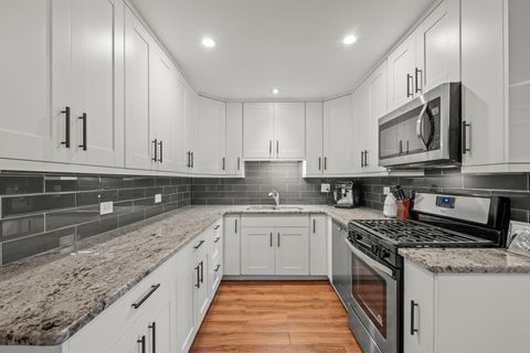 Tiny photo for 8005 Oconnor Drive #3E, River Grove, IL 60171 (MLS # 12503592)