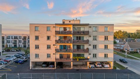 Photo of 8005 Oconnor Drive #3E, River Grove, IL 60171 (MLS # 12503592) Photo of 8005 Oconnor Drive #3E, River Grove, IL 60171 (MLS # 12503592)