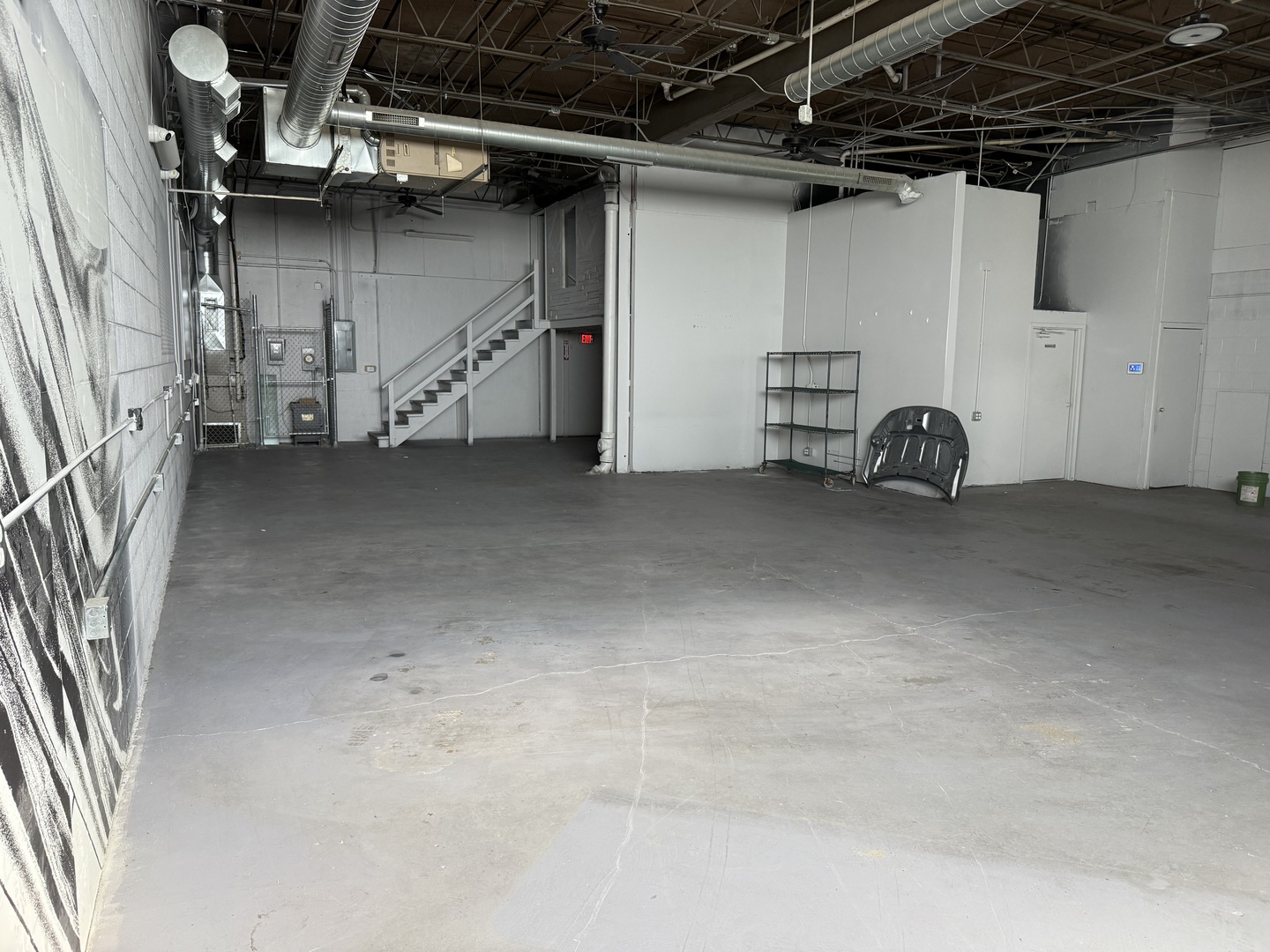2121 N 15th Avenue