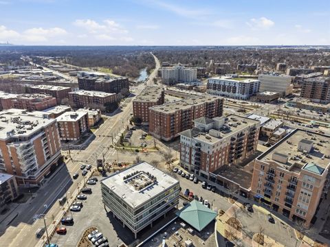 Tiny photo for 656 Pearson Street #203, Des Plaines, IL 60016 (MLS # 12606855)