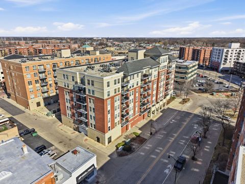 Tiny photo for 656 Pearson Street #203, Des Plaines, IL 60016 (MLS # 12606855)