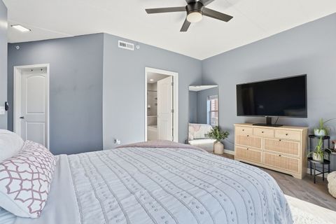 Tiny photo for 656 Pearson Street #203, Des Plaines, IL 60016 (MLS # 12606855)