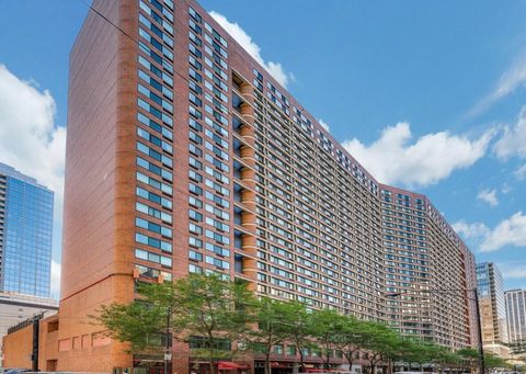 Photo of 211 E OHIO Street #809, Chicago, IL 60611 (MLS # 12461367)