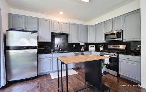 Tiny photo for 2888 Falling Waters Drive, Lindenhurst, IL 60046 (MLS # 12650214)