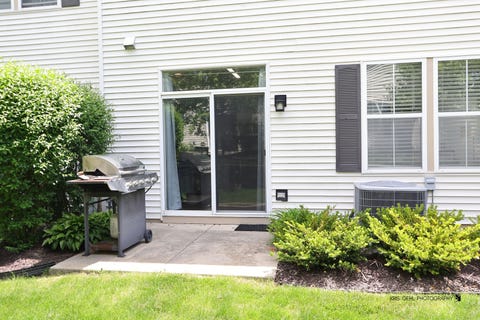 Tiny photo for 2888 Falling Waters Drive, Lindenhurst, IL 60046 (MLS # 12650214)