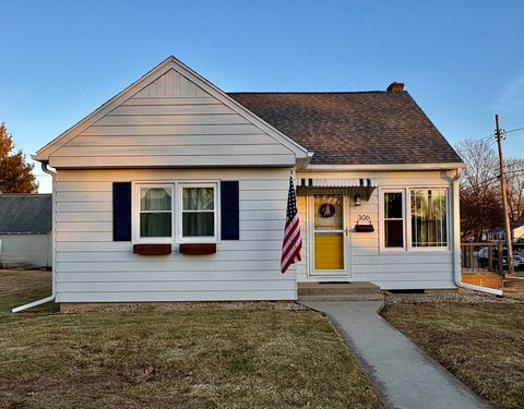 Tiny photo for 306 S Heaton Street, Morrison, IL 61270 (MLS # 12576944)