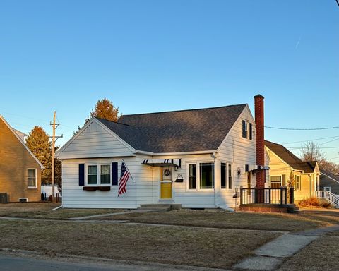 Photo of 306 S Heaton Street, Morrison, IL 61270 (MLS # 12576944)
