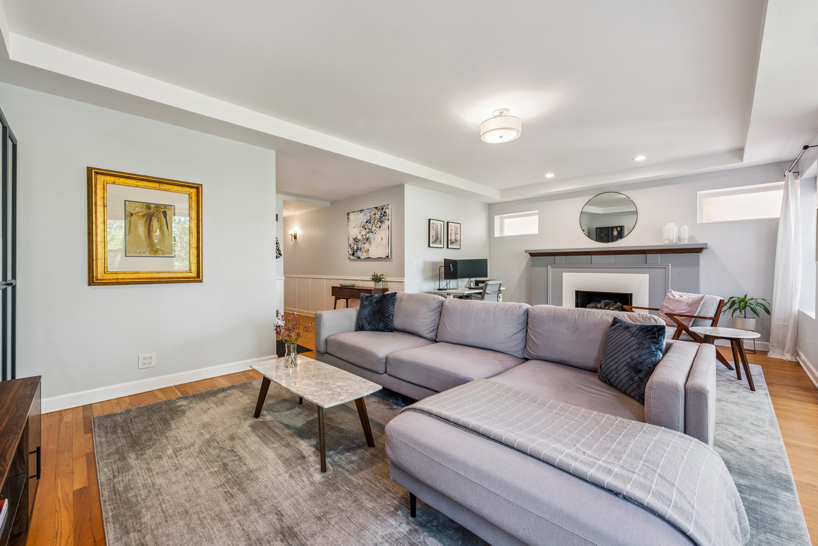 945 W Agatite Avenue 3